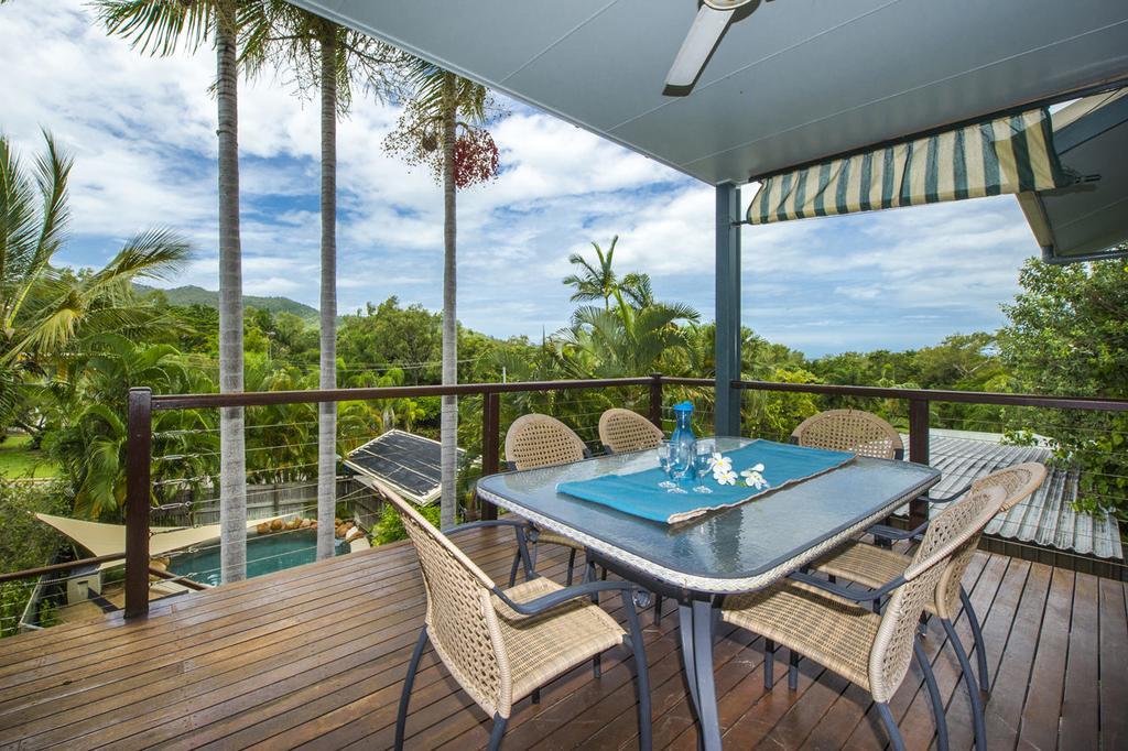 Villa Manyana, 3 Opalia Court à Nelly Bay Extérieur photo
